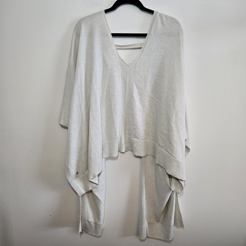 LULULEMON I O/S Open Back Knit Poncho I Light Grey I Silk Blend